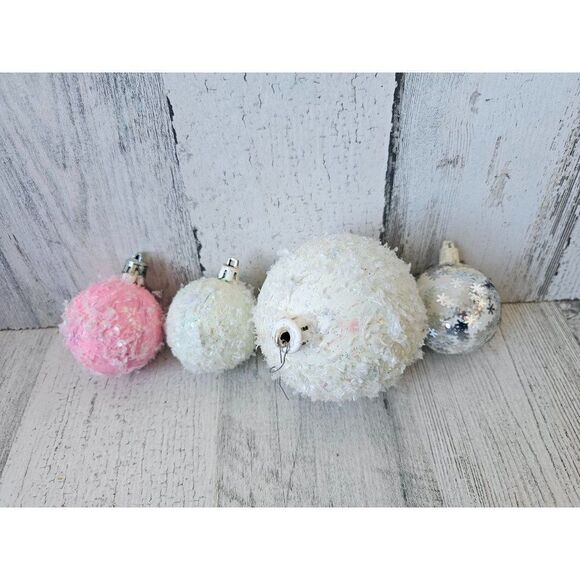 Snowflake snow ball ornament white pink Xmas tree set lot - Picture 1 of 4